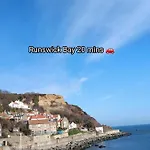 Family Friendly Saltburn With Seaview * Skelton (North Yorkshire)